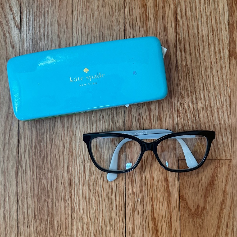 Kate Spade reading glasses